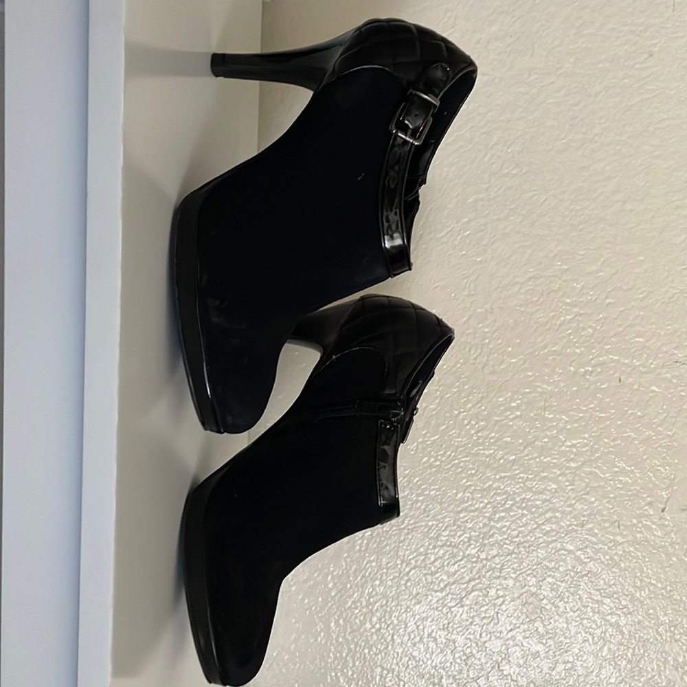 Michael Shannon black suede booties with side zipper.  Size 7.5 M